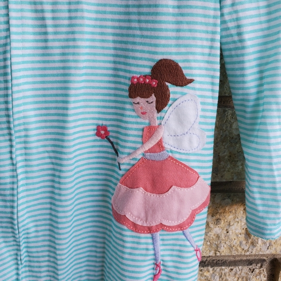 4T Carter's fooie PJs - Picture 2 of 3